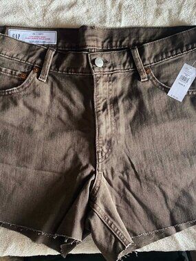 Gap brown denim shorts    New with tags